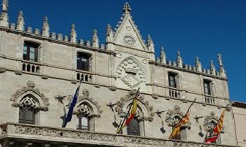 L’Ajuntament de Terrassa signa un conveni amb una entitat investigada per presumpte frau fiscal